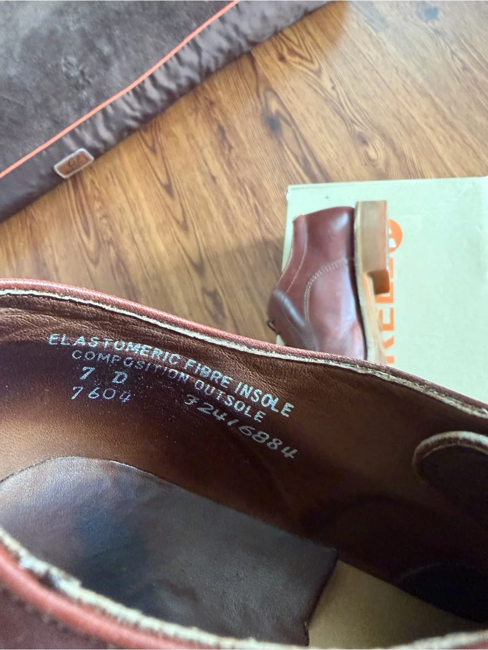 Men's Brown Leather Derby Shoes - Classic Lace-Up made is USA SZ 7